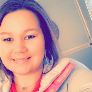 Meet your Posher, Alanna